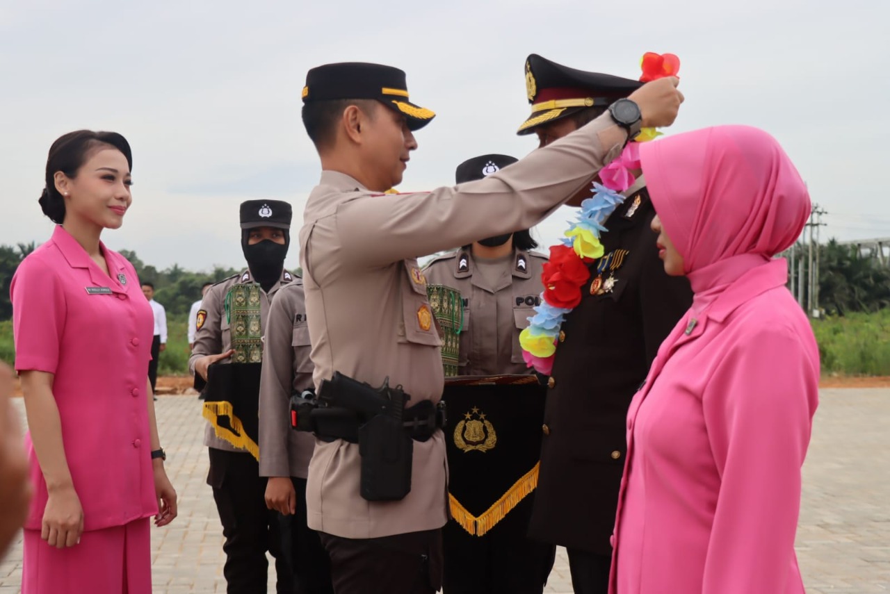 36 Polisi Merangin Naik Pangkat, Kapolres: Dedikasi Harus Bertambah